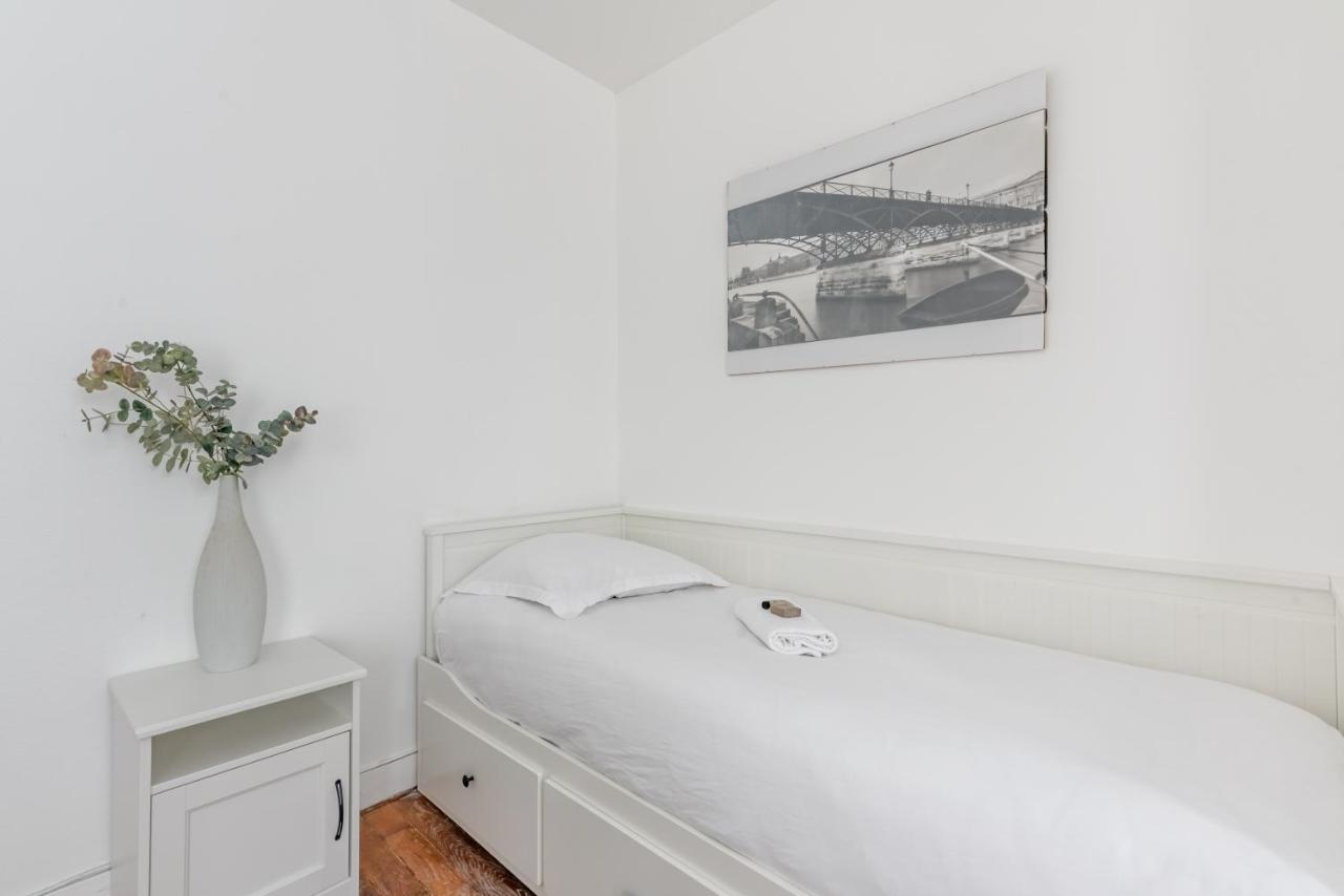 Appartement Magenta Quest Paris Luaran gambar